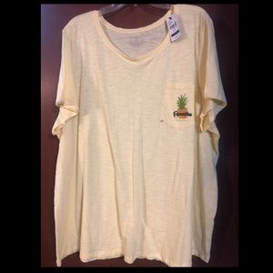 Lane bryant NWT 26/28 paradise pocket tee